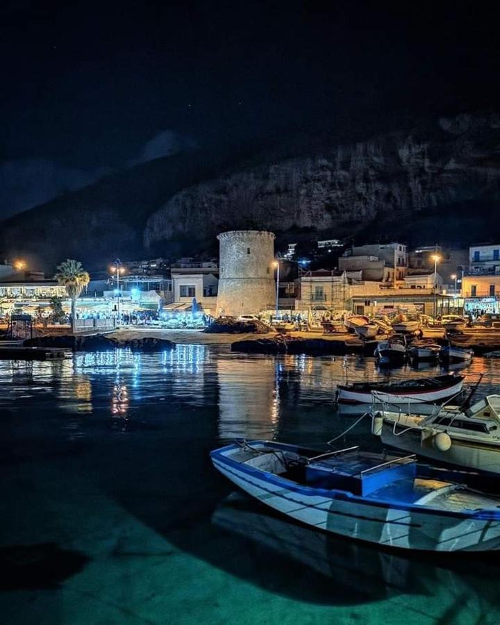 Mansarda Beach Mondello Palermo Esterno foto